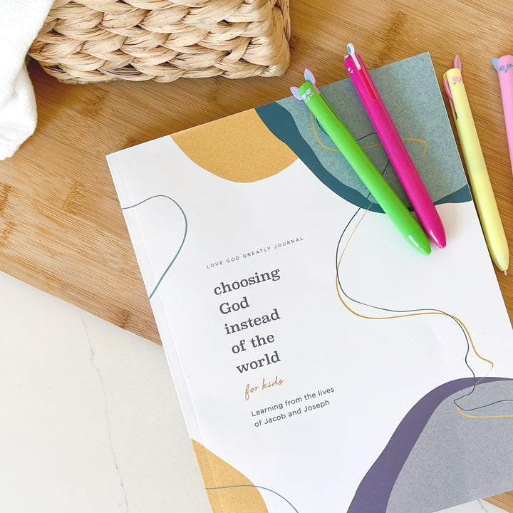 Choosing God Instead of the World for Kids (Physical Copy)